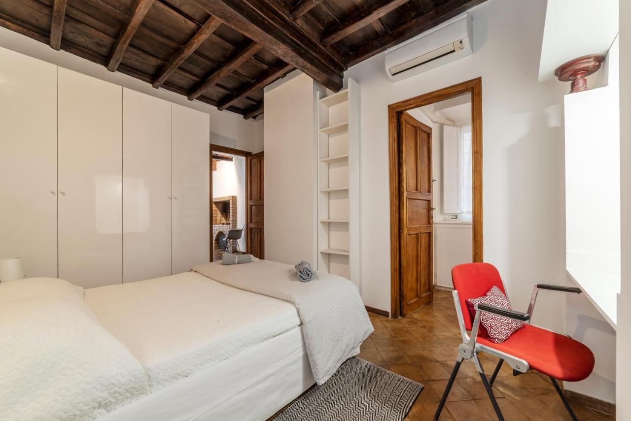 Colosseo & Fori Imperiali Wooden Flat Roma Exterior foto